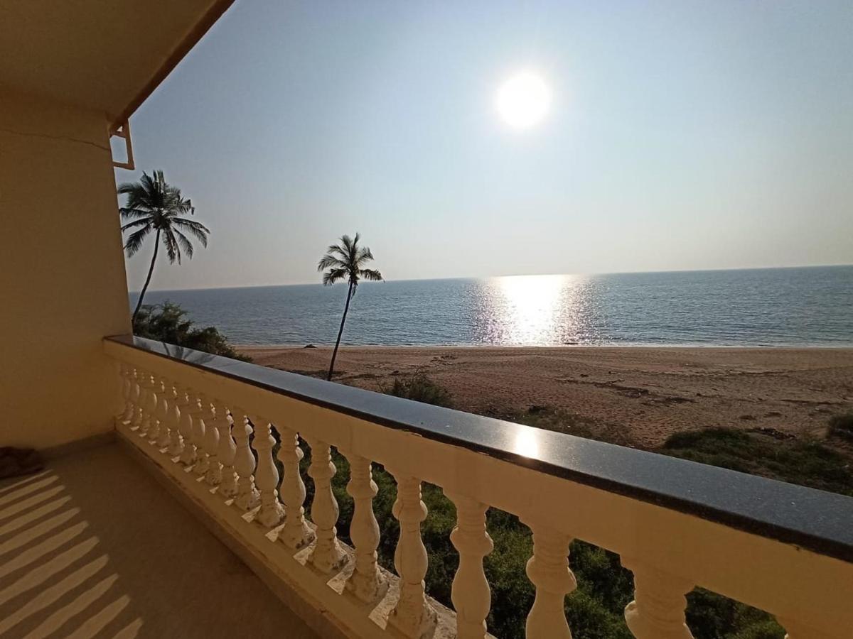 Saguntara Beach Homestay Vengurla 외부 사진